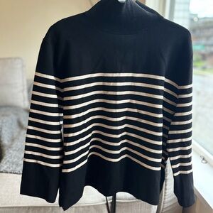 H&M Black and White Striped Women's Sweater size S